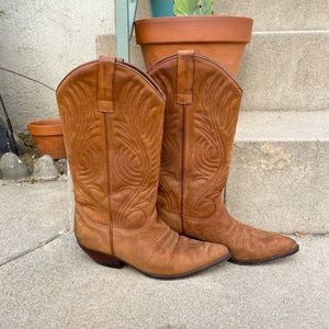 Vintage leather Guess cowboy boots